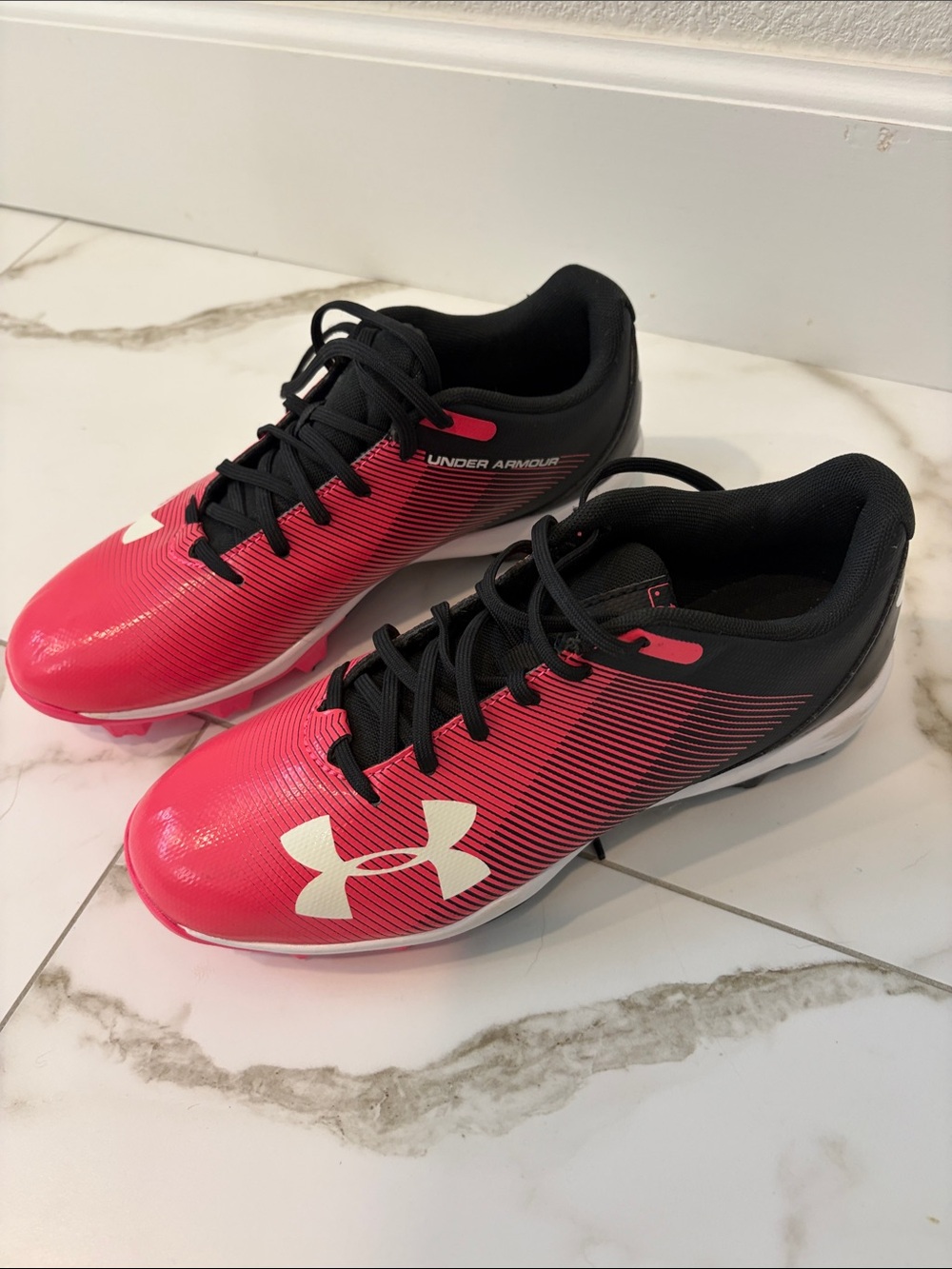 Under Armour Kids Pink and Black Athletic Cleats